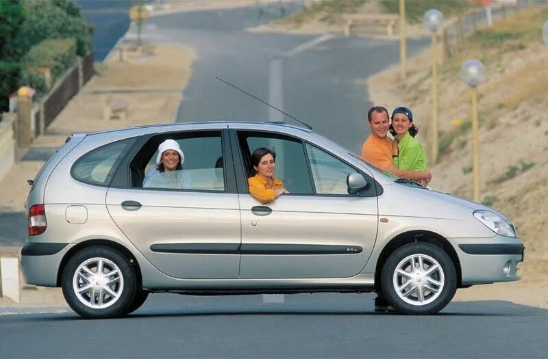 Артикул рено сценик 1. Renault scenic 1999-2003. renault scenic 2001. рено сценик 2001г. рено scenic 1999.