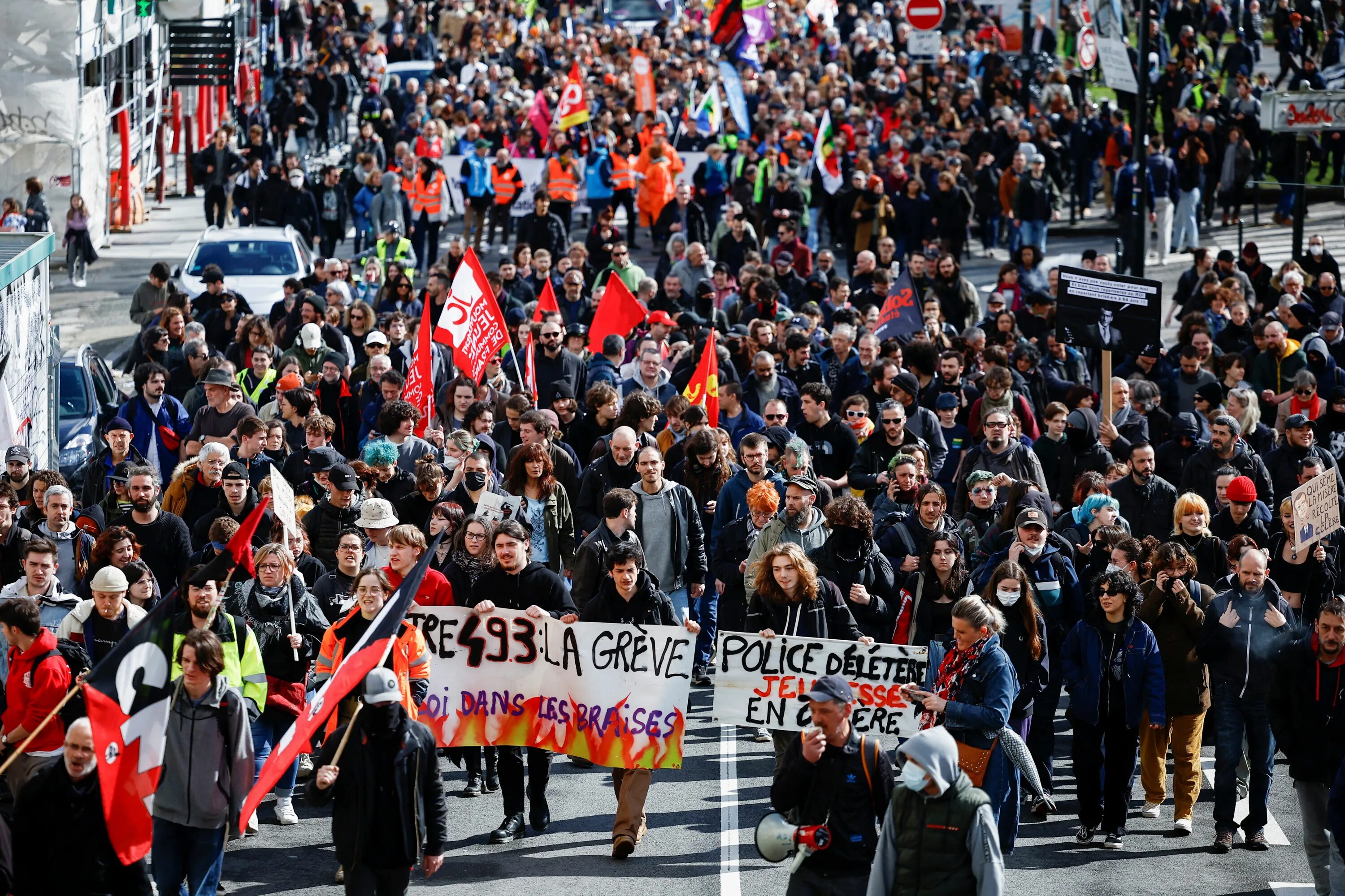 Толпа людей митинг. Социальный протест. Социальный протест. Протестные движения в италии. Протест.
