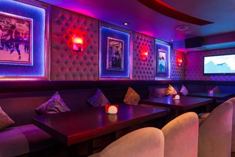 Больше не работает: Le Baron Private Karaoke, ресторан, Москва, Никольская улица