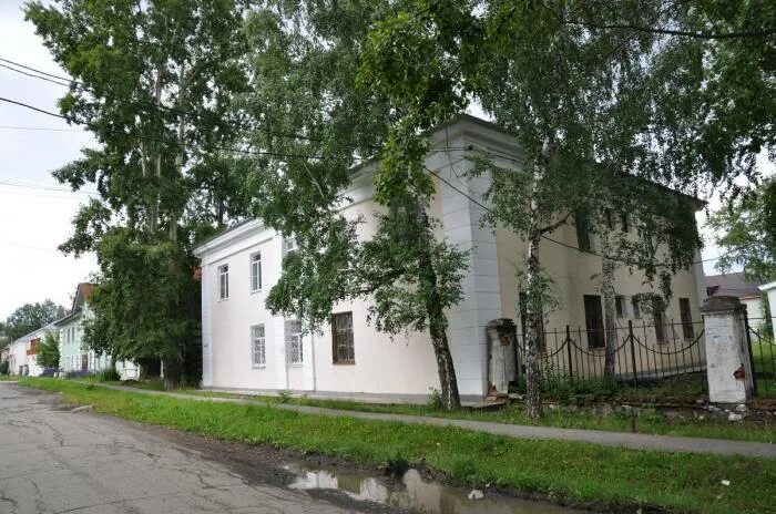 Хохрякова 33. Коммунистическая 2 полевской. Г полевской улицы. Ленина 32а полевской. Полевской ул коммунистическая.