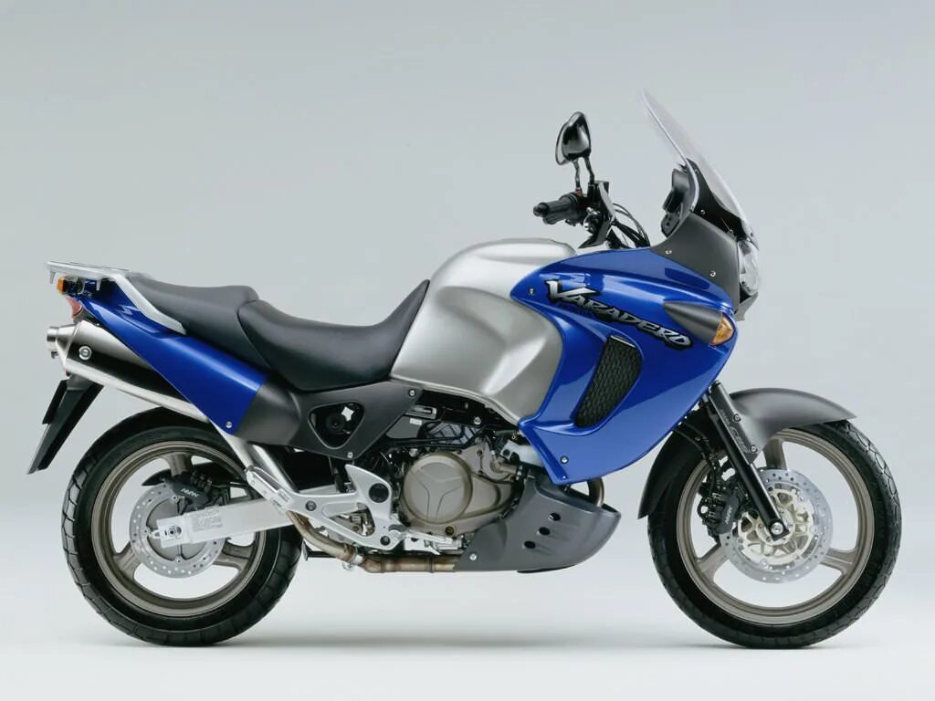 Мотоцикл honda xl-1000. Honda varadero 2000. Мотоцикл хонда варадеро 1000. Honda varadero xl 1000. Honda varadero мотоцикл.