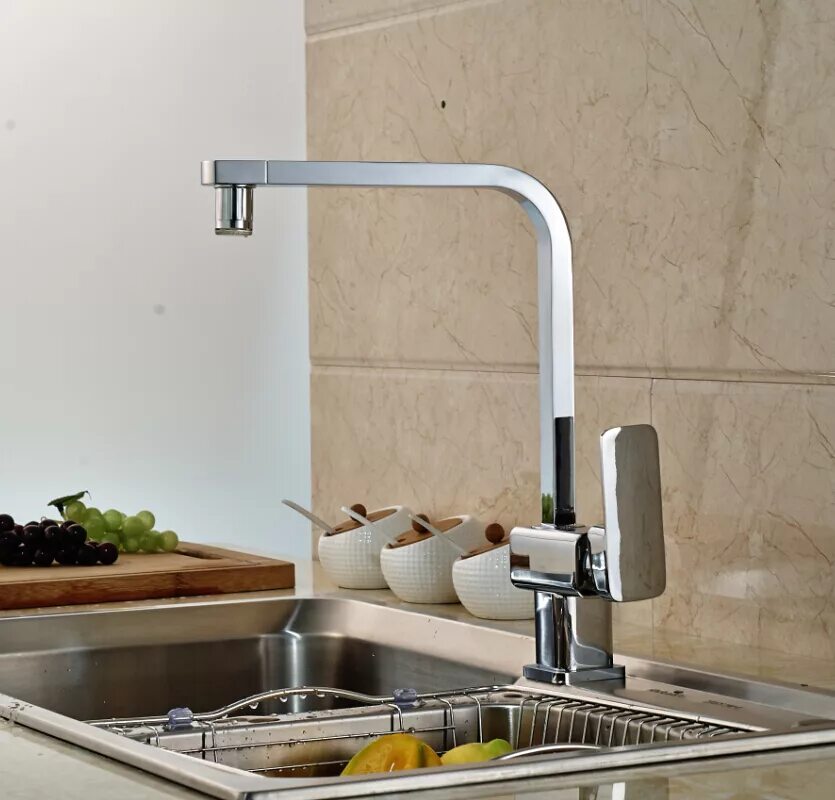 Смеситель на кухню можно. Кухонный смеситель ab113c. Kitchen Faucet смеситель для кухни. Смеситель Kitchen Bath Faucet. Кухонный смеситель t60203b.