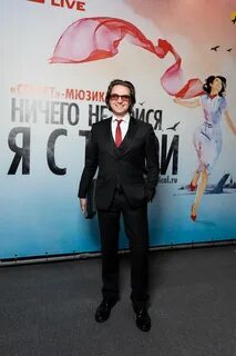 Продолжительность мюзикла ничего