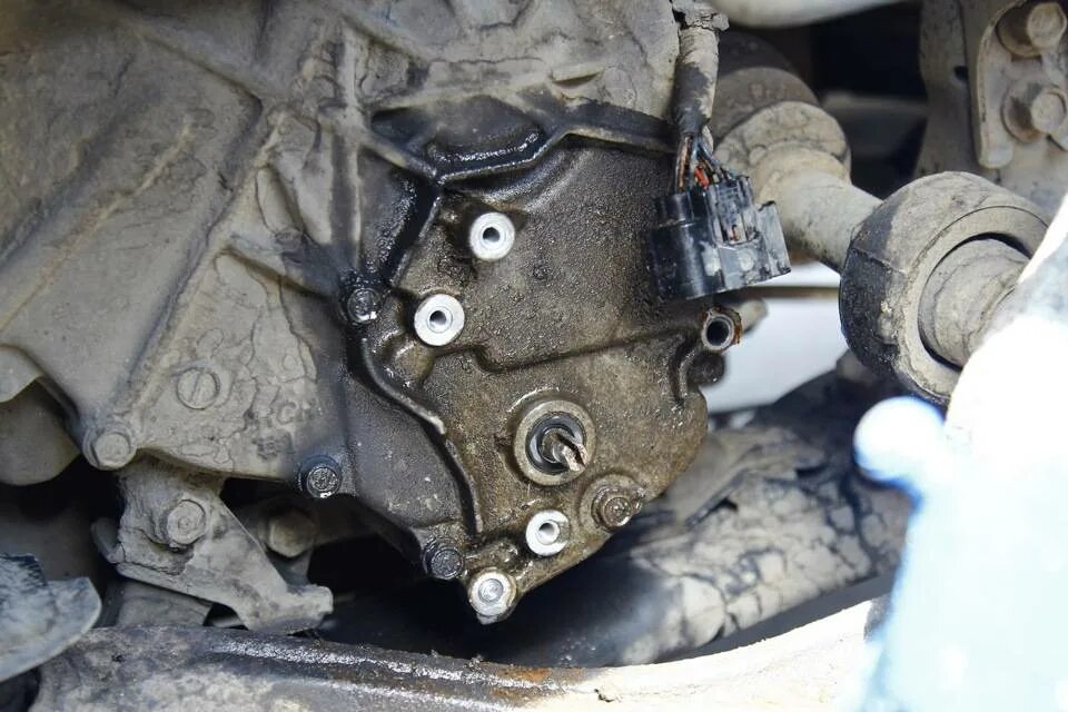 датчики на вариаторе ниссан теана. 4 схема. 8. датчики на коробке передач автомат авео т300. датчик трансмиссии акпп.