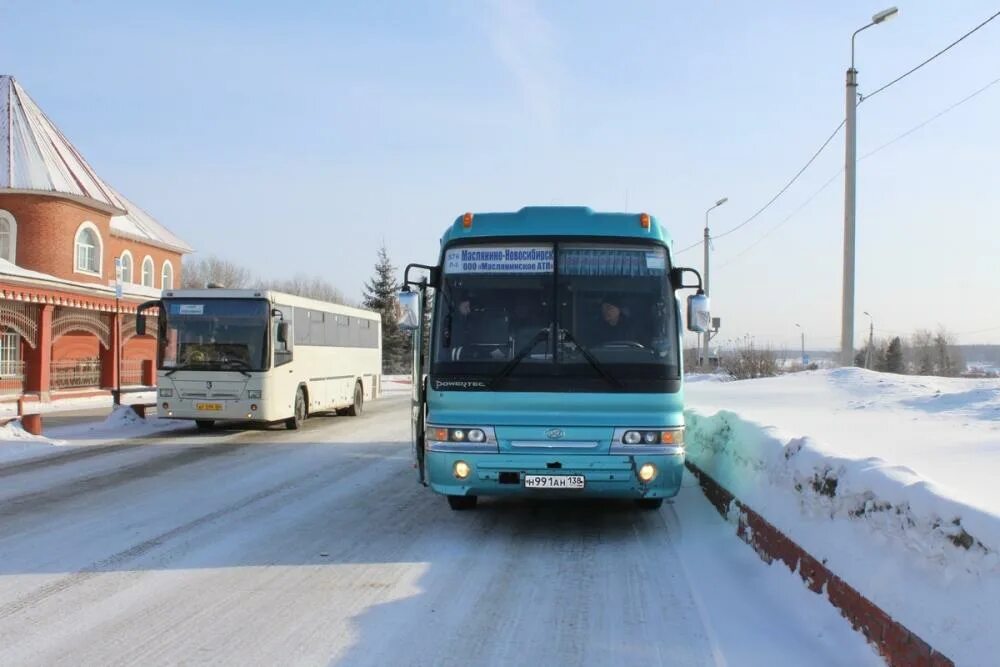 Рейсовый автобус новосибирск. Автобус Маслянино Новосибирск. Автобус в Маслянино Новосибирской. Автобус икатим Маслянино. Автовокзал Бердск.