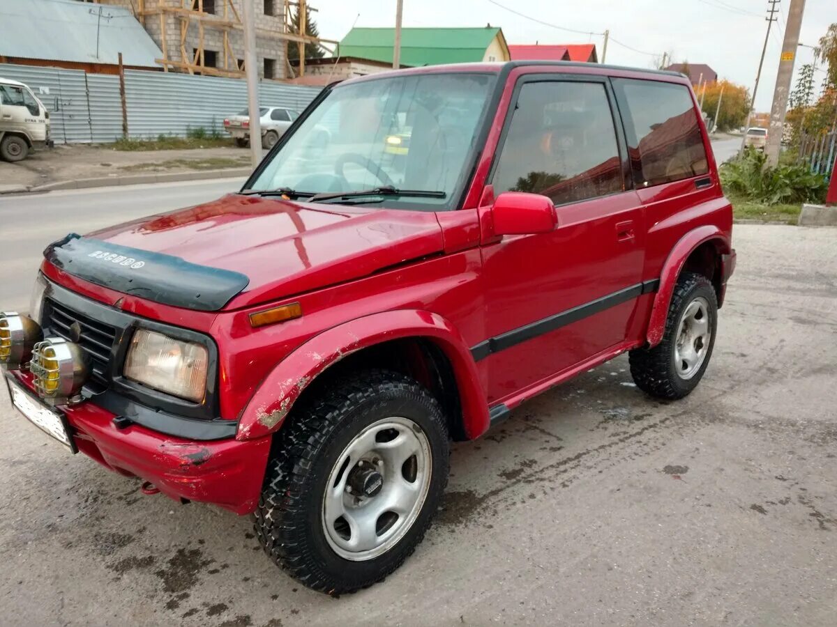 Эскудо 3. Сузуки эскудо 3. Сузуки эскудо 3 дверный. Suzuki Escudo 3 поколение. Сузуки эскудо красная 1996.