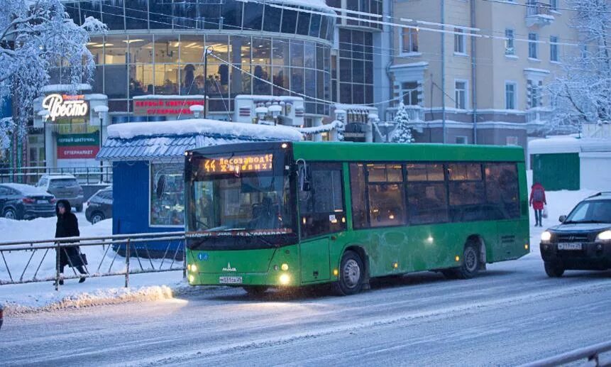 Автобусы Архангельск. Автобус ЛИАЗ Архангельск. Общественный транспорт Архангельска. Новые автобусы в Архангельске.