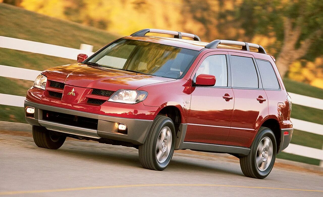 Mitsubishi outlander 2003. Аутлендер 1. Mitsubishi Outlander xls. Мицубиси Аутлендер 2002. Mitsubishi Outlander xls 2003.