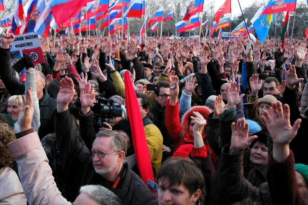 Крымские события 2014 года. Митинг в Севастополе 23 февраля 2014.