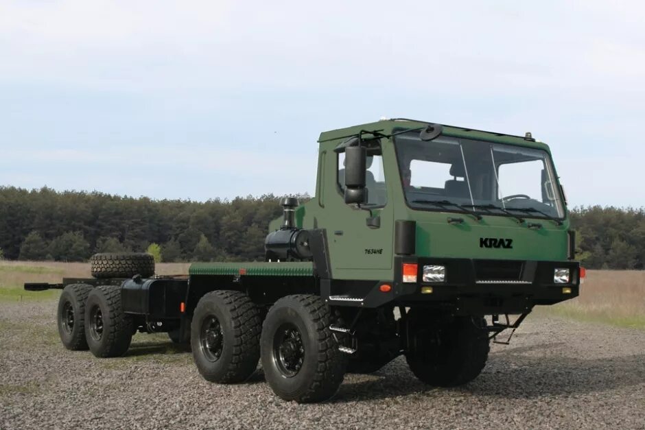 Шасси урал 8х8. Шасси 8х8. Вездеход татра 8на8. Камаз 6560м. Шасси 8х8.