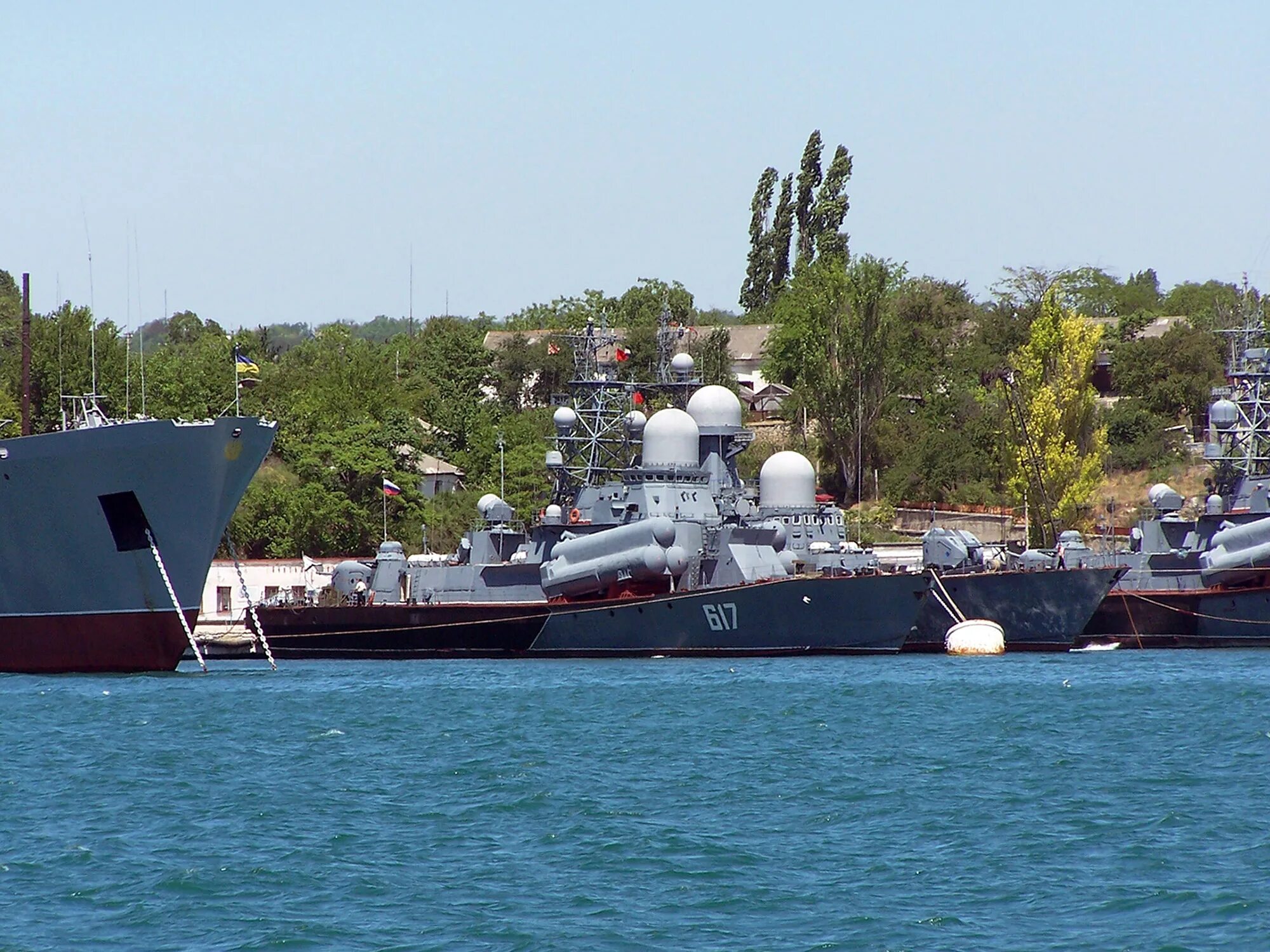 Корабль в севастополе последние. Мрк «мираж» 617. корабль мираж черноморского флота.