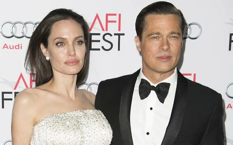 Анджелина джоли брэд питт новости. Brad pitt angelina. Анджелина джоли брэд питт новости. Бред питт и анжелина джоли. Брэд питт и джоли.