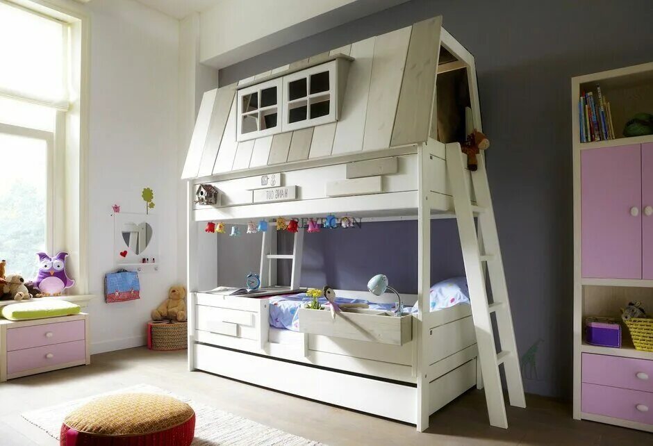 Кровать дом взрослая. Кровать Lifetime Kids. Кровать-домик для девочки двухэтажная. Двухъярусная кровать домик для детей. Необычные детские кровати.