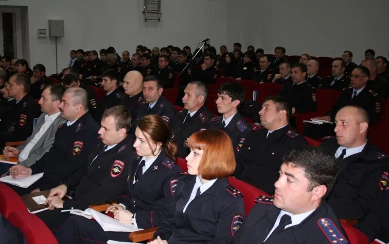 Красногвардейское омвд. ОМВД по Майкопскому району. Начальник полиции Красногвардейского района Республики Адыгея. Полиция Красногвардейского района Адыгеи сотрудники. Семинар с участковыми полиции.