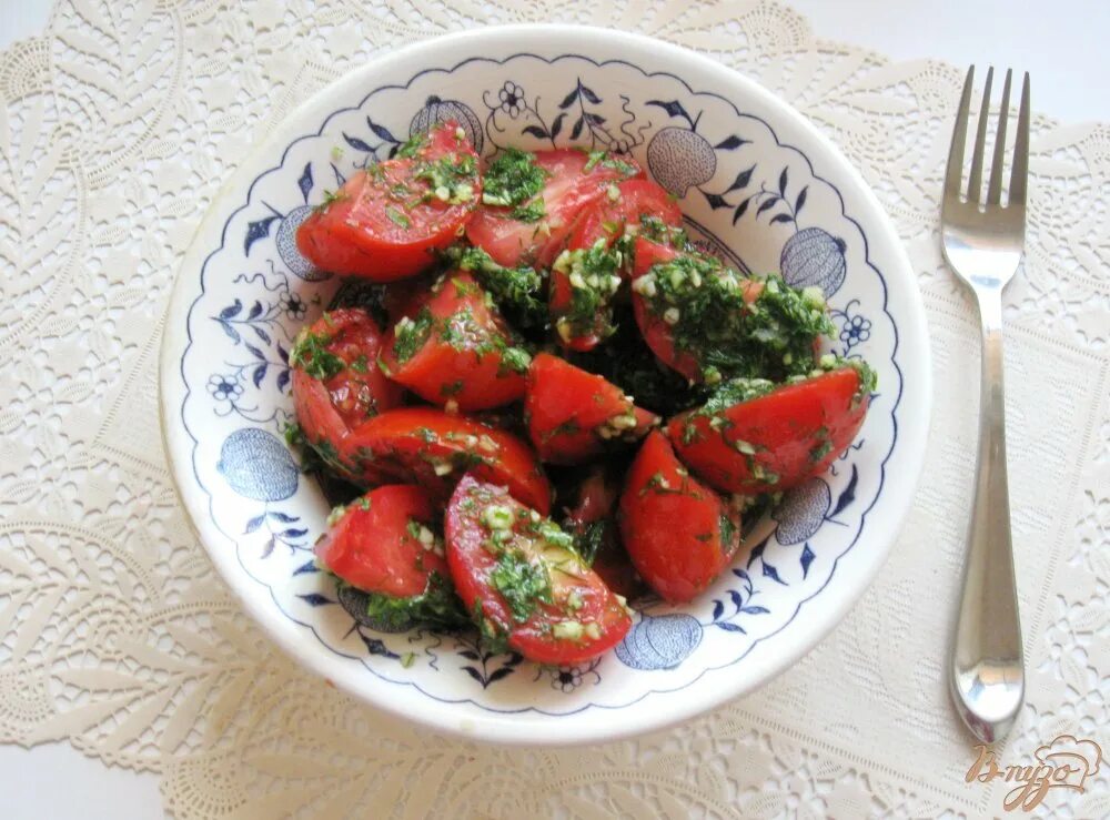 Помидоры по корейски быстрого самый вкусный. Помидоры по корейски от любови ким. острые помидоры быстрого приготовления по-корейски. помидоры по-корейски быстрого. помидоры по корейски с кинзой.