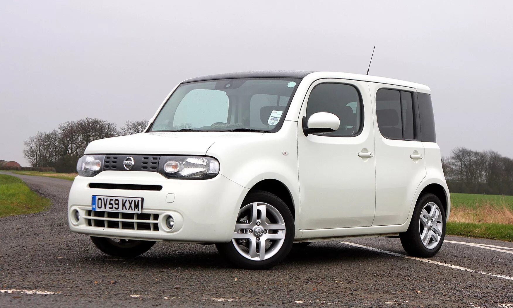 Куплю куб владивосток. Nissan Cube 2010. Nissan Cube 20010. Nissan Cube новый. Nissan Cube 2009+.