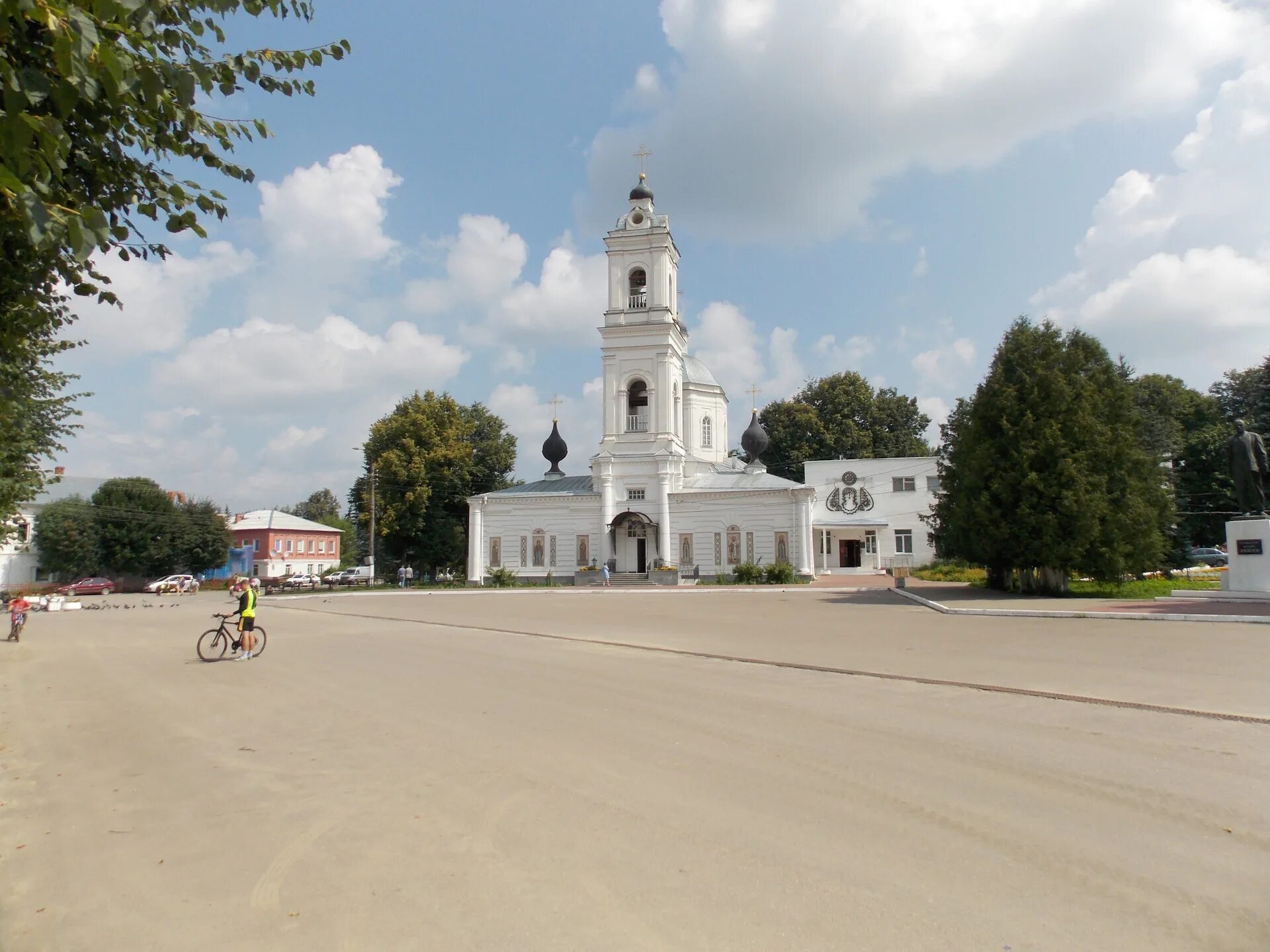 Город Таруса Калужской области. Таруса численность. Таруса фото города. Таруса - небольшом Городке Калужской области.. Подслушано в тарусе