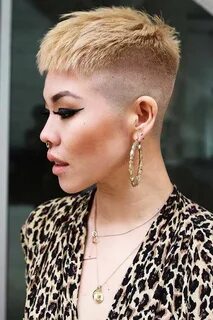 Женский барбершоп pixie fade