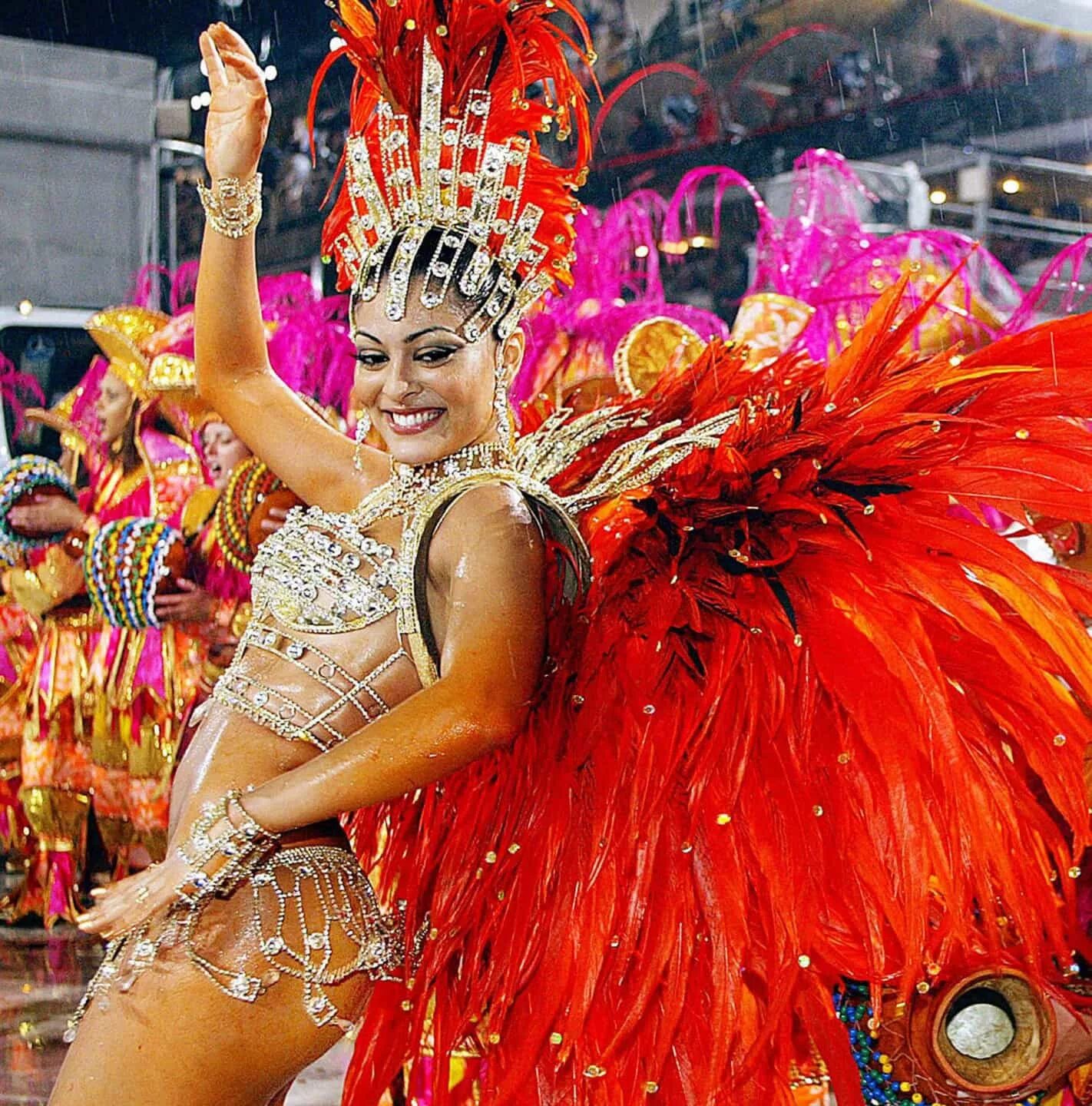 Экзотические группы. Самба танец Бразилия. Самба танец на бразильском карнавале. Самба танец Бразилия карнавал. Самбо Бразилия.
