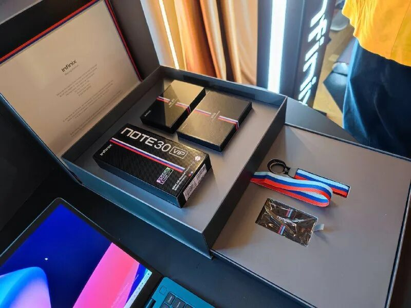 Инфиникс ноут 30 вип рейсинг эдишн. Инфиникс ноут 30 вип рейсинг эдишн. Infinix note 12 pro 8 256gb комплектация. Смартфон infinix note 10 pro. Инфиникс ноут 30 вип рейсинг эдишн.