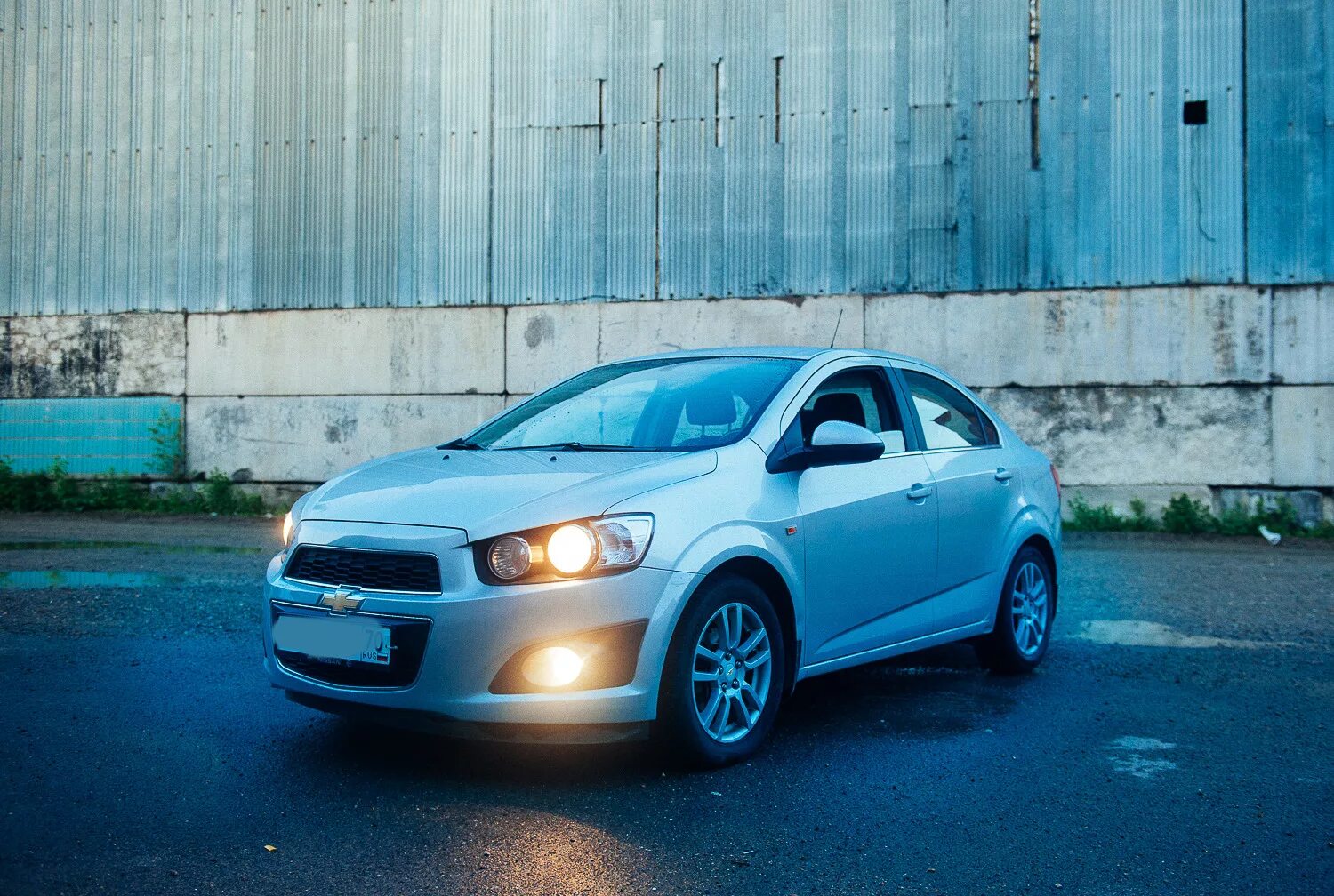 Купить авео автоматом. Шевроле Авео т300. Шевроле Авео т300 седан. Chevrolet Aveo t350. Chevrolet Aveo t100.