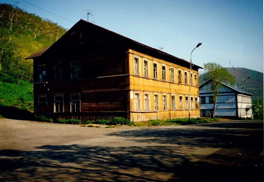 Улица космонавтов дом 53 петропавловск камчатский. Мишенная 118 петропавловск-камчатский. Камчатская улица 13. Магазин рассвет петропавловск камчатский. Ленинградская улица петропавловск камчатский.