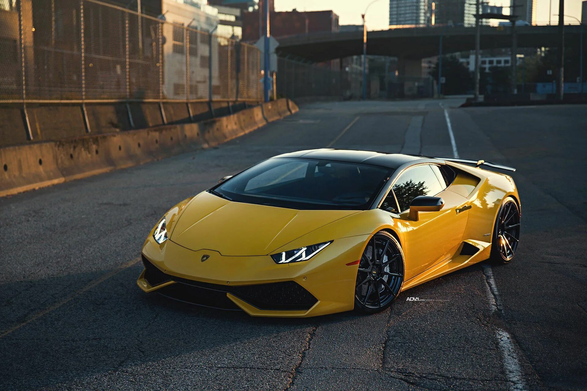 Желтый ламборджини. Желтый ламборгини уракан. lamborghini huracan желтая. lamborghini huracan lp 610 желтая. lamborghini huracan желтая 2025.