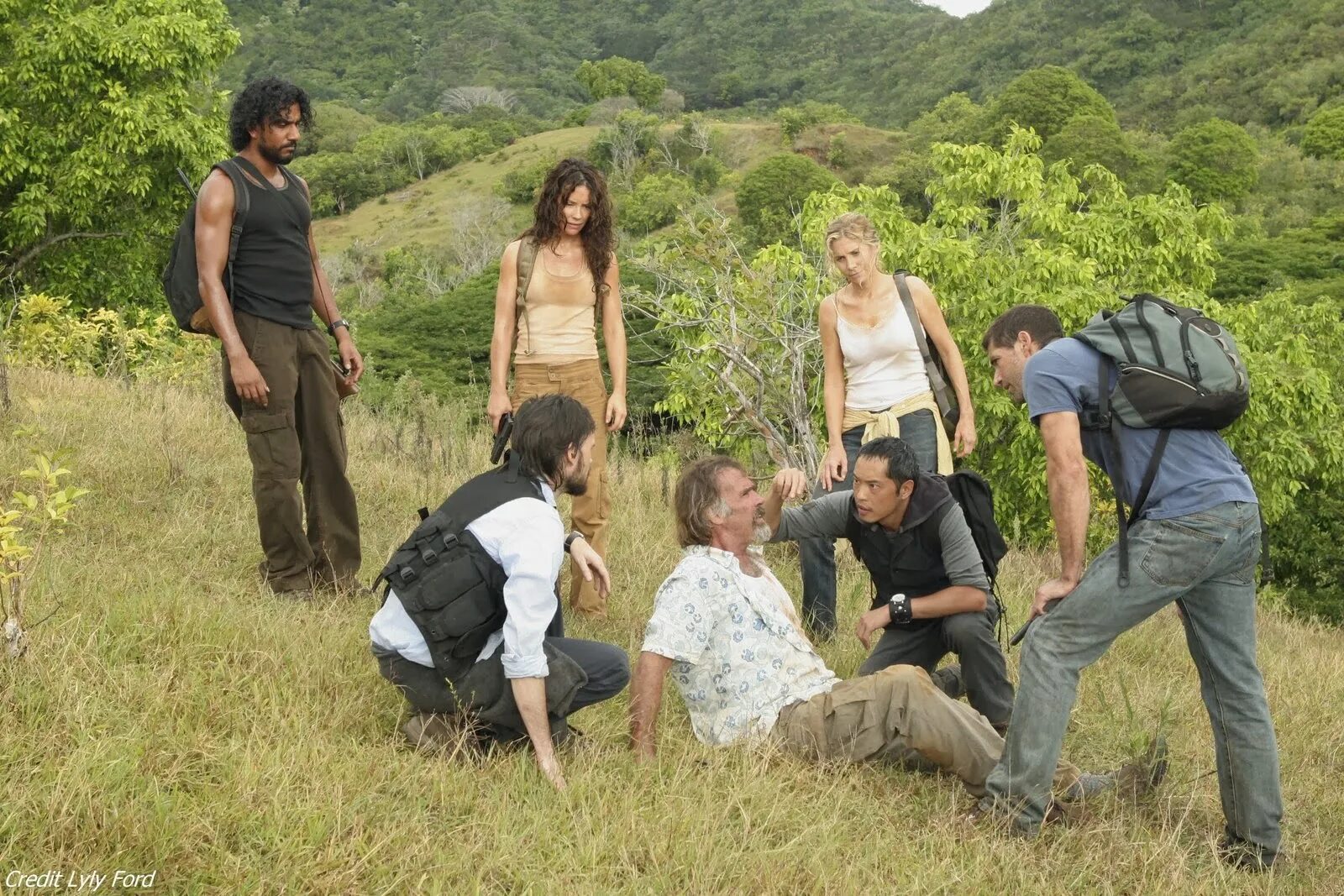 Lost 2 6. Фильм лост остаться в живых. Пропавшие сериал Lost. Остров сериала лост. Остаться в живых сериал 2006.