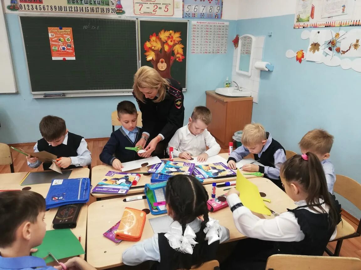 школа номер 7 ханты-мансийск. паселаксветлый ханты мансийск школа. 5 школа ханты мансийск внутри\. школа югра хмао. школа ханты мансийск.