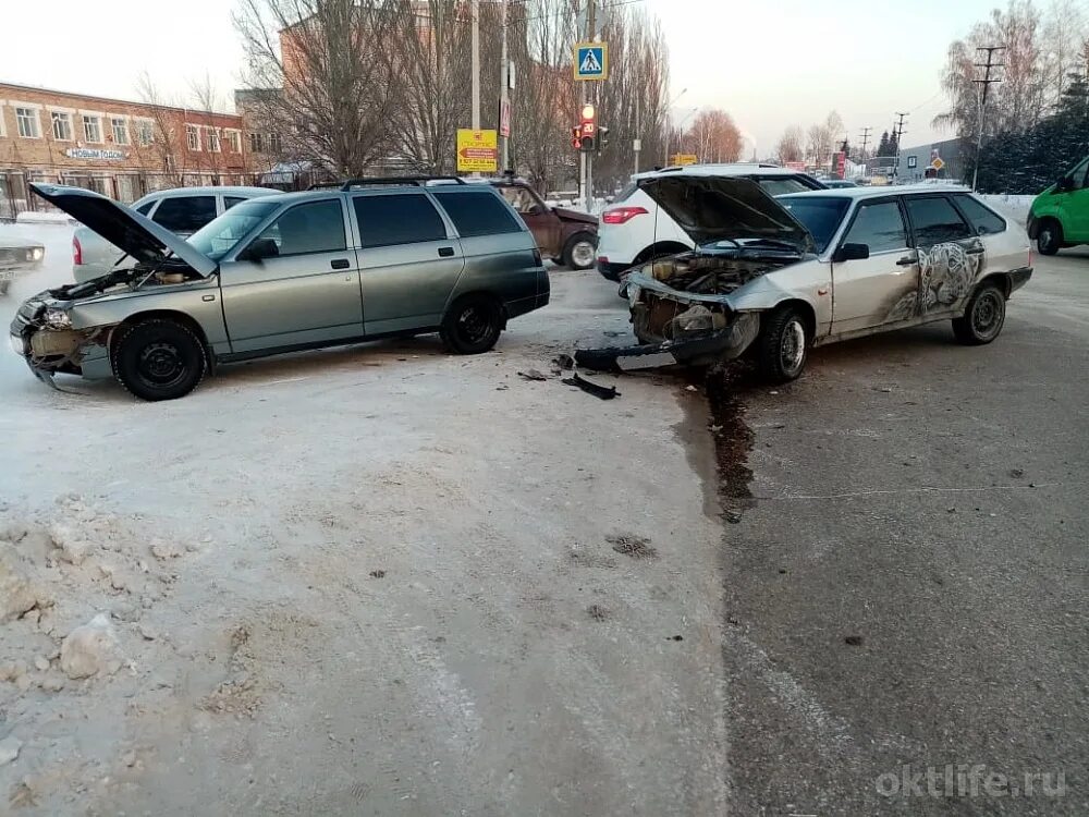 28 декабря 2014. Происшествия в Октябрьском Башкортостан. ДТП город Октябрьский Башкортостан 03.02.2022.