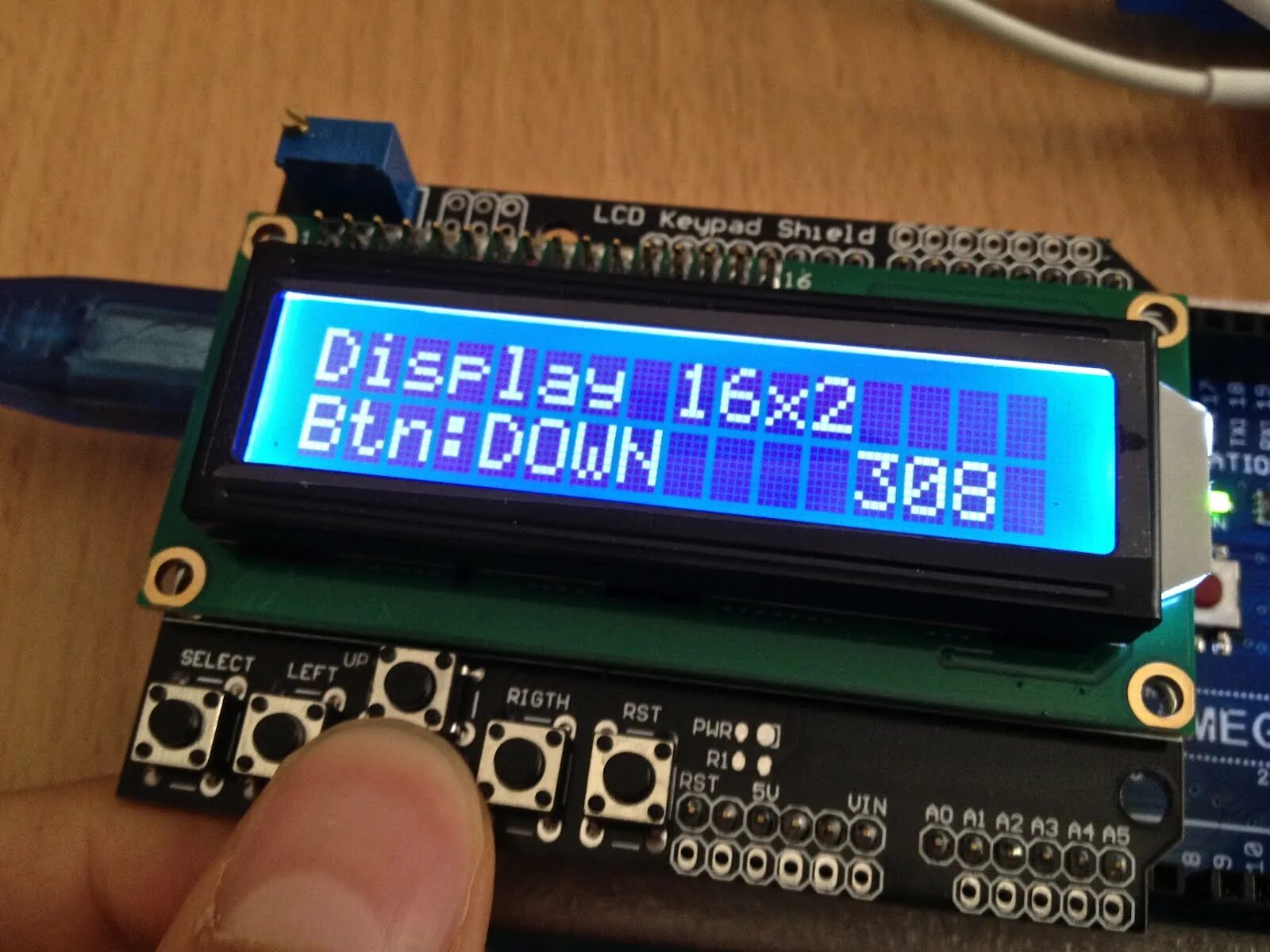 Lcd rus h. Lcd 1602 shield. lcd keypad shield 1602 проекты. lcd keypad shield 1602 к arduino. lcd дисплей шилд 1602 с кнопками keypad shield ардуино.