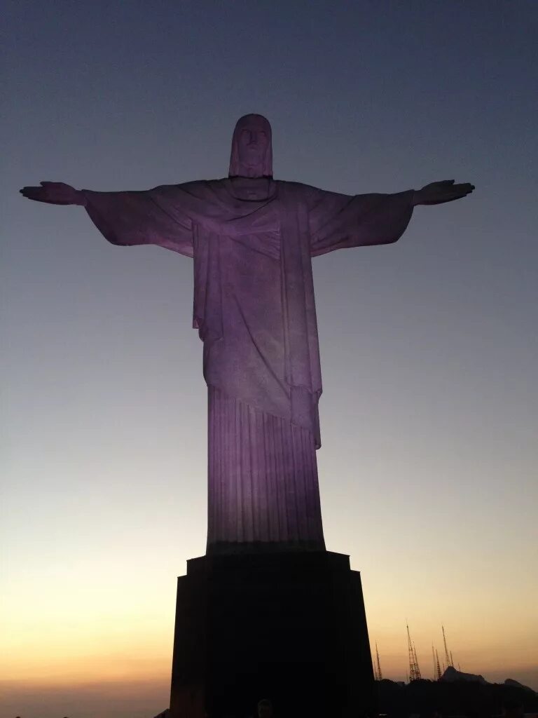 статуя иисуса христа в бразилии. статуя христа-искупителя бразилия рио-де-жанейро. статуя христа в бразилии. христос-искупитель рио-де-жанейро, бразилия. статуя христа искупителя где.