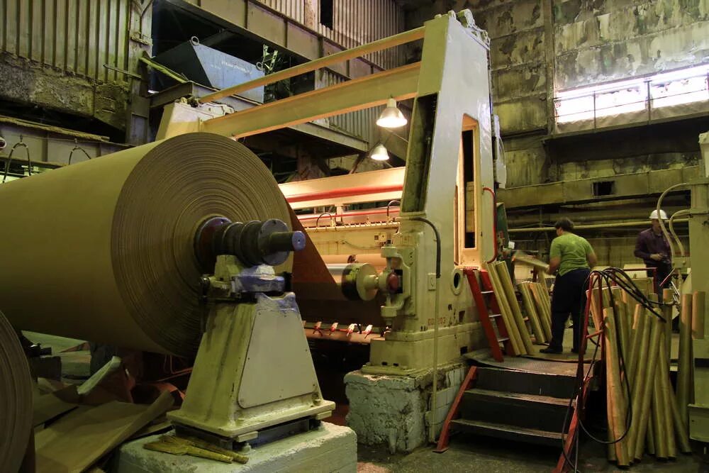 бумагоделательная машина пцбк. сегежа карелия комбинат. чеховский целлюлозно-бумажный завод. цбк в карелии сегежа. архангельский цбк (г.