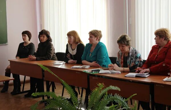 Нестеренко елена викторовна. Директор школы 9 отрадный самарская область. Васильчиновская сош наро-фоминский район. Нелюбова виктория викторовна министерство образования. Сизова елена ивановна.