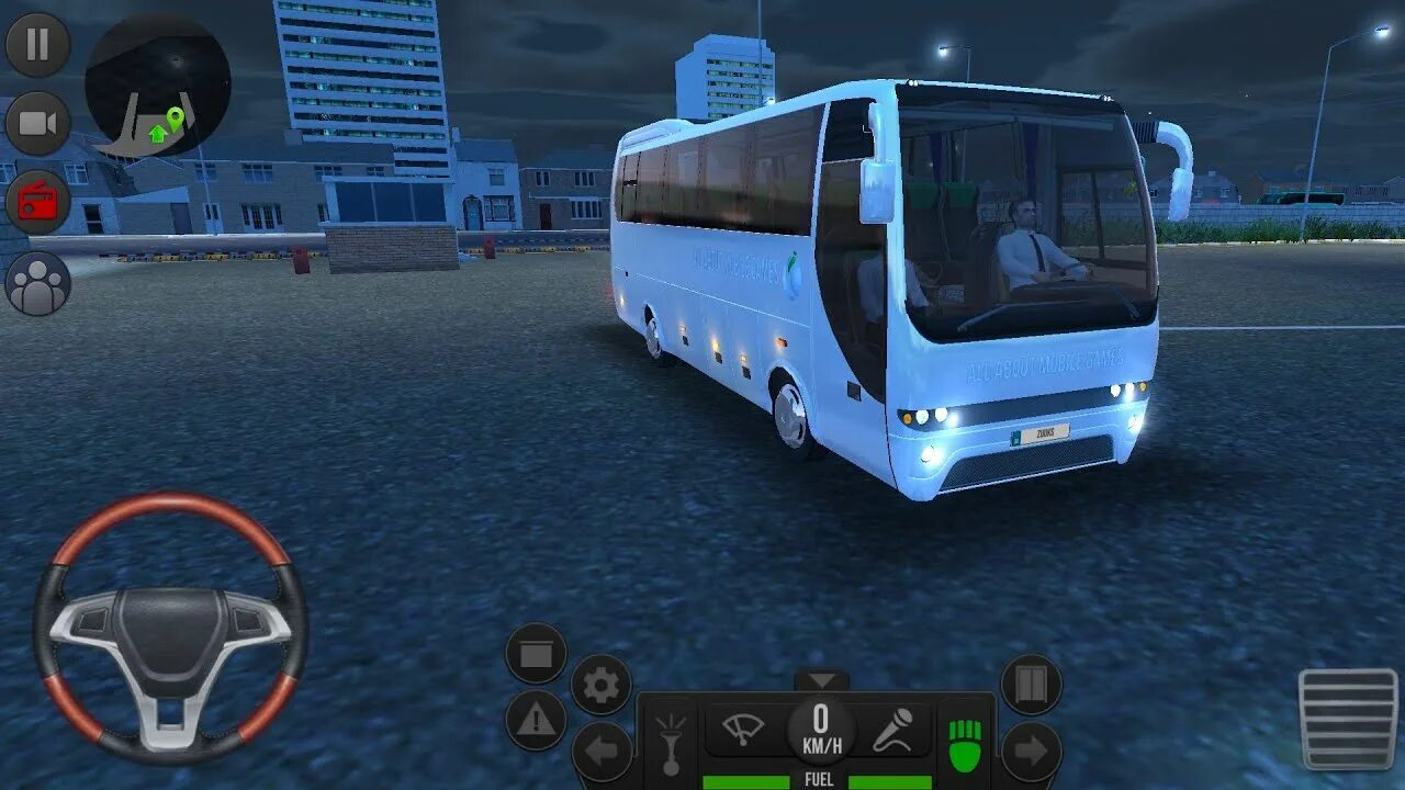 Bus Simulator Ultimate 2023 автобусы и их кабины.