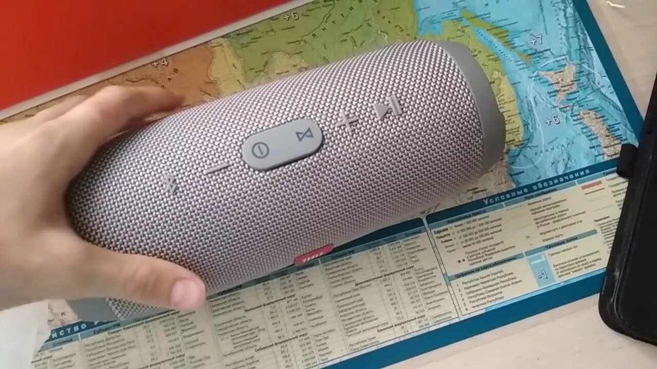 Как отличить jbl. Паленая колонка JBL. JBL колонка портативная 2023 г.