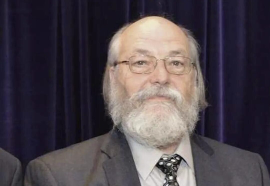 Кеннет томпсон. Кеннет томпсон. Бьёрн страуструп. Кен томпсон юникс. Kenneth lane thompson.