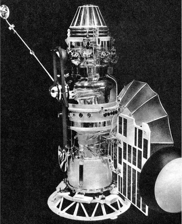 Первый советский космический аппарат. Зонд-1 автоматическая межпланетная станция. Зонд-2 автоматическая межпланетная станция. Зонд-3 автоматическая межпланетная станция. АМС зонд - 3.