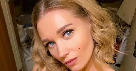 Жетілген әйел оргазм үшін трахает