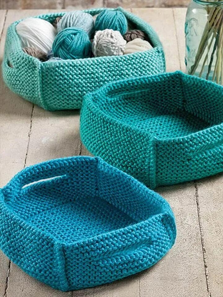Knitting home