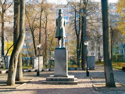 Улица памятник