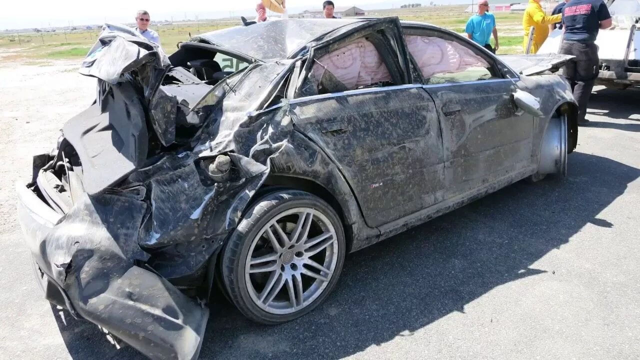 Audi rs6 crash. Audi a5 crash. Ауди рс6 битая.