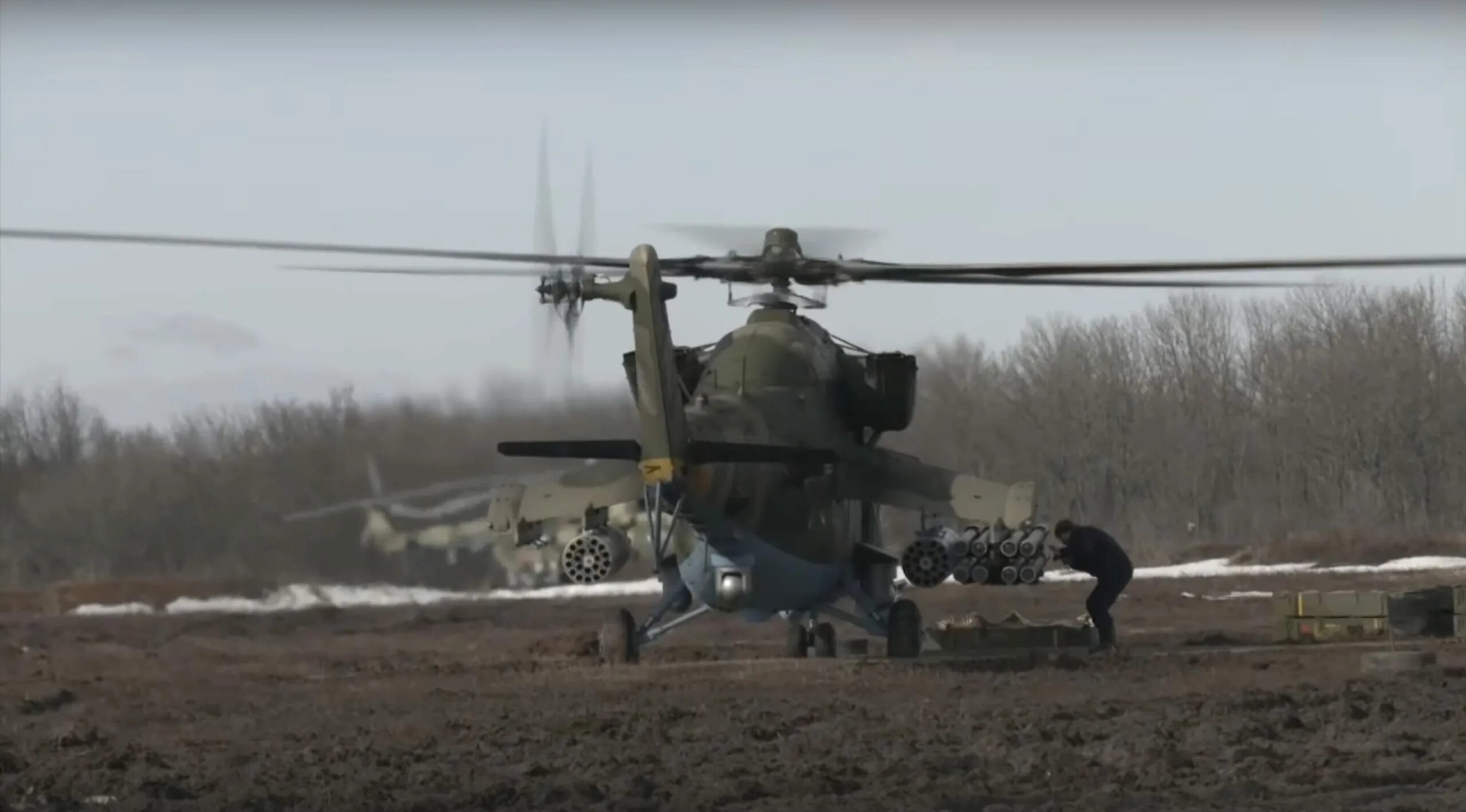 Новости специальной операции на украине сегодня подоляка. Ми-24 вертолёт Украина. Ка-52 на Украине. Ми-28 вертолёт вертолёты России. Ми-24 ВСУ.