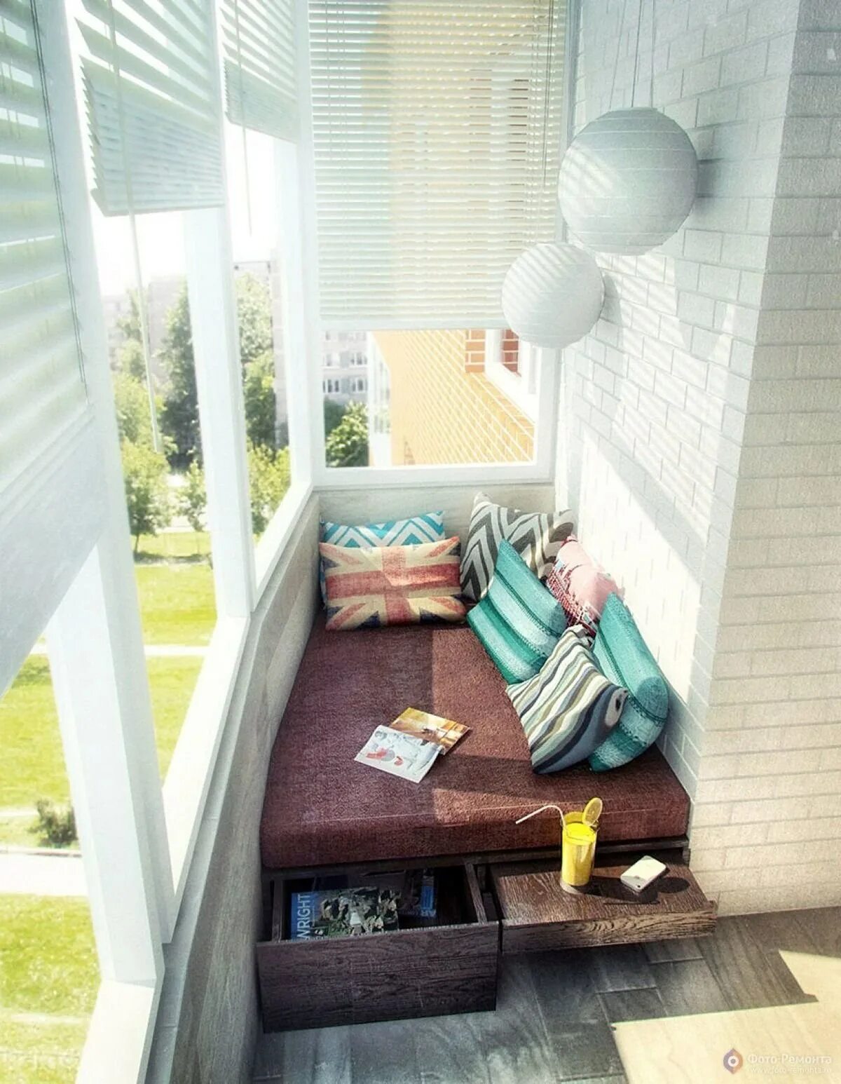 Спать на балконе. Зона отдыха на балконе. Мягкая зона на балконе. Уютный маленький балкон. Интерьер балкона.