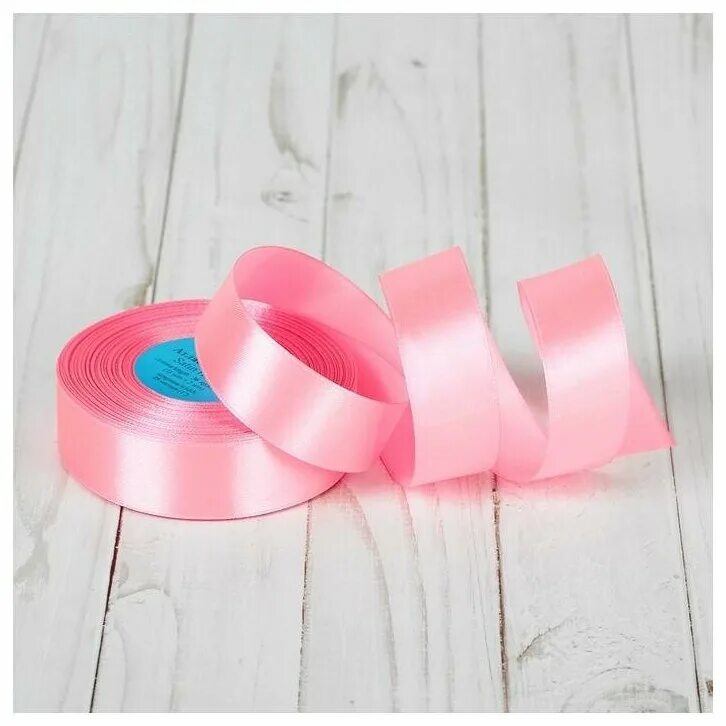 Сделай цвет ленты розовый. 045. Al-20d «gamma» 33 м ± 2 м 138 розовый. Розовая атласная ленточка. 4 м).