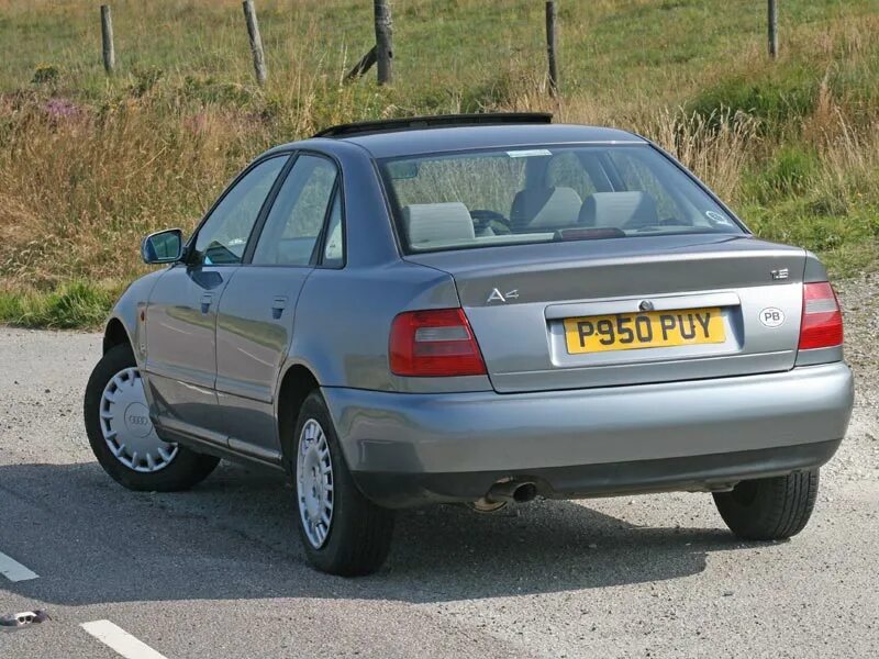 Ауди 4 95 год. Audi a4 1994. Audi a4 1995. Ауди с4 1994. Audi a4 1996.