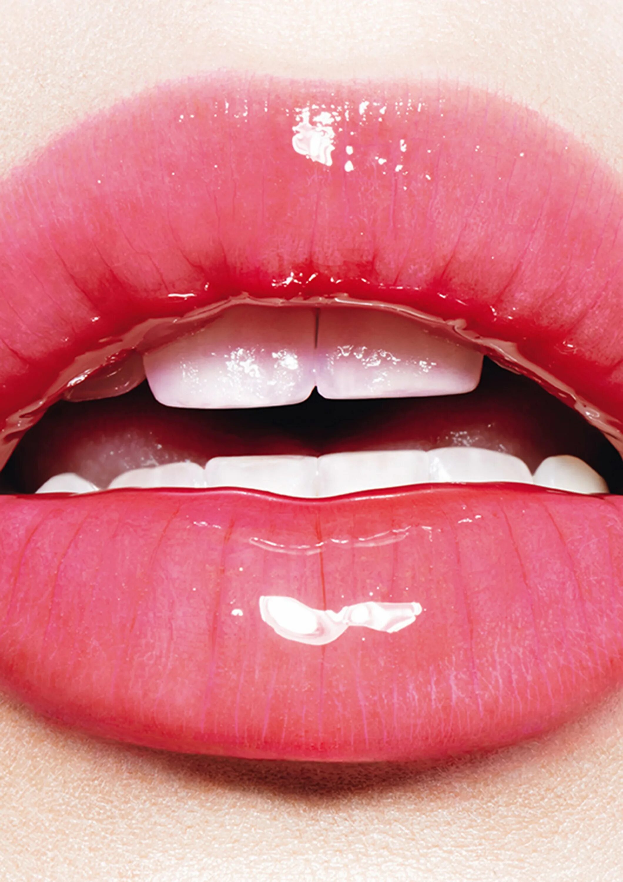 Розовые губы. Губы картинки красивые. Губы без помады. Блеск для губ.