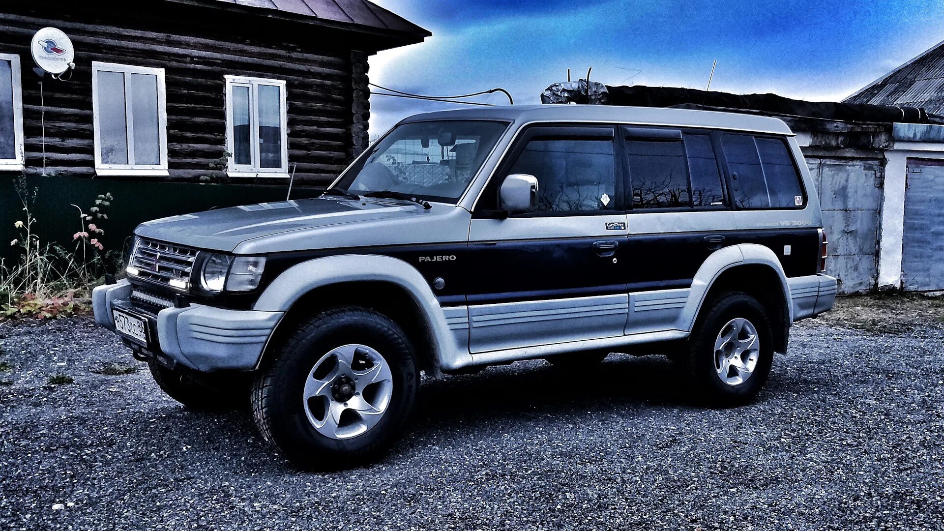 Авито мицубиси дизель. Mitsubishi Pajero 1997. Mitsubishi Pajero 2 1997. Митсубиси Паджеро 1997. Mitsubishi Pajero 2.