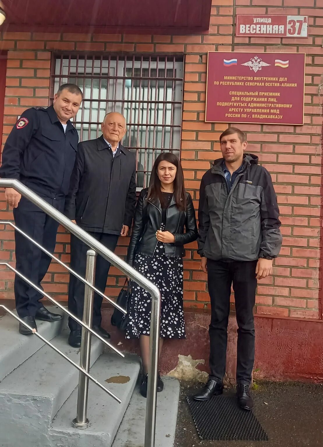 Специальный приемник для лиц. Спец приемники для лиц подвергнутых административному аресту. освобождение из спецприемника. члены общественной наблюдательной комиссии. онк это полиция.