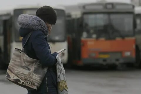 Автобус долго стоит на остановках